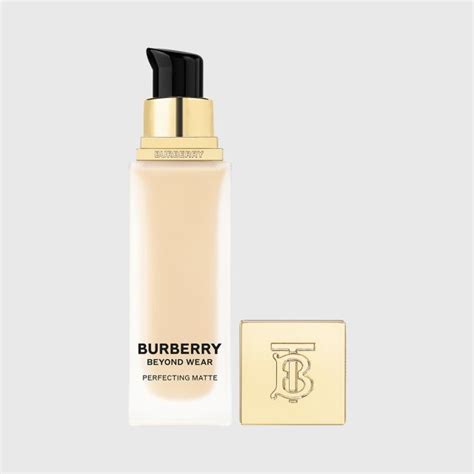 burberry matte glow foundation review|Burberry beyond wear foundation.